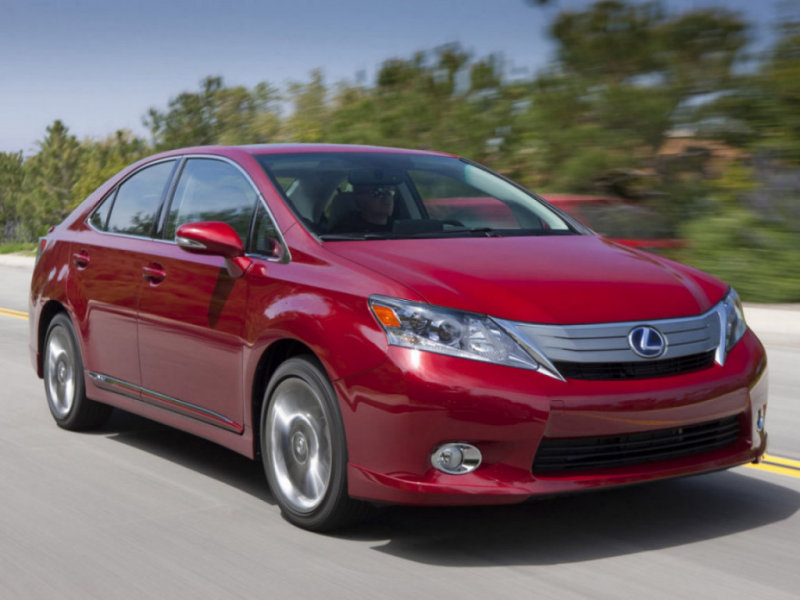 Toyota отзывает 17 тыс машин Lexus из-за проблем с топливной системой